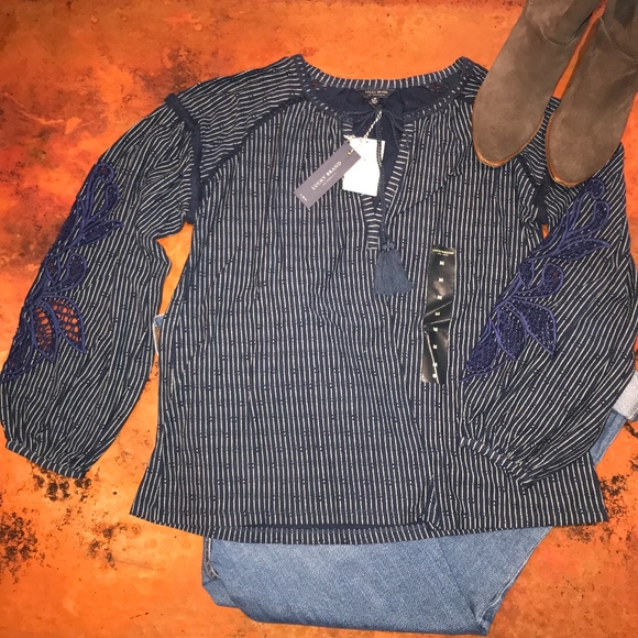 NWT Lucky Brand Cutout Stripe Peasant Top - Picture 2 of 8